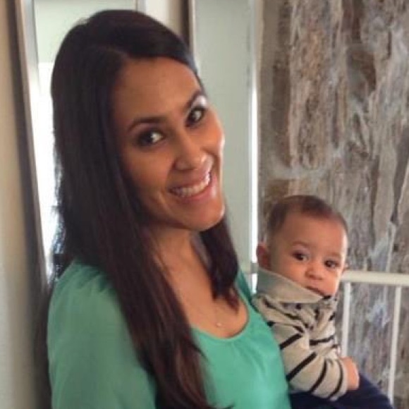 Meet your Posher, Alexis - Picture 3 of 6